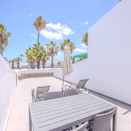 Sea Breeze Two Bedroom Апартаменты Коста-Тегисе