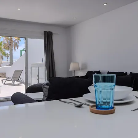 Sea Breeze Two Bedroom Апартаменты Коста-Тегисе